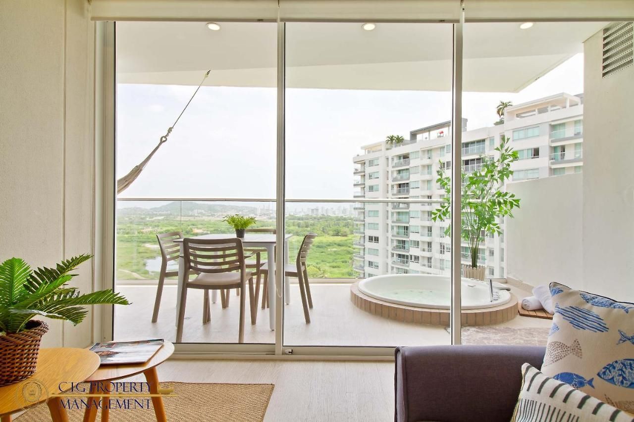 Martinique Cartagena, Beautiful 1 & 2 Bedroom *