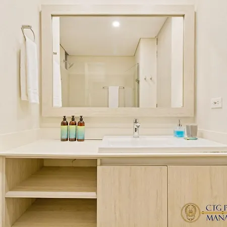 Martinique Cartagena, Beautiful 1 & 2 Bedroom * Cartagena